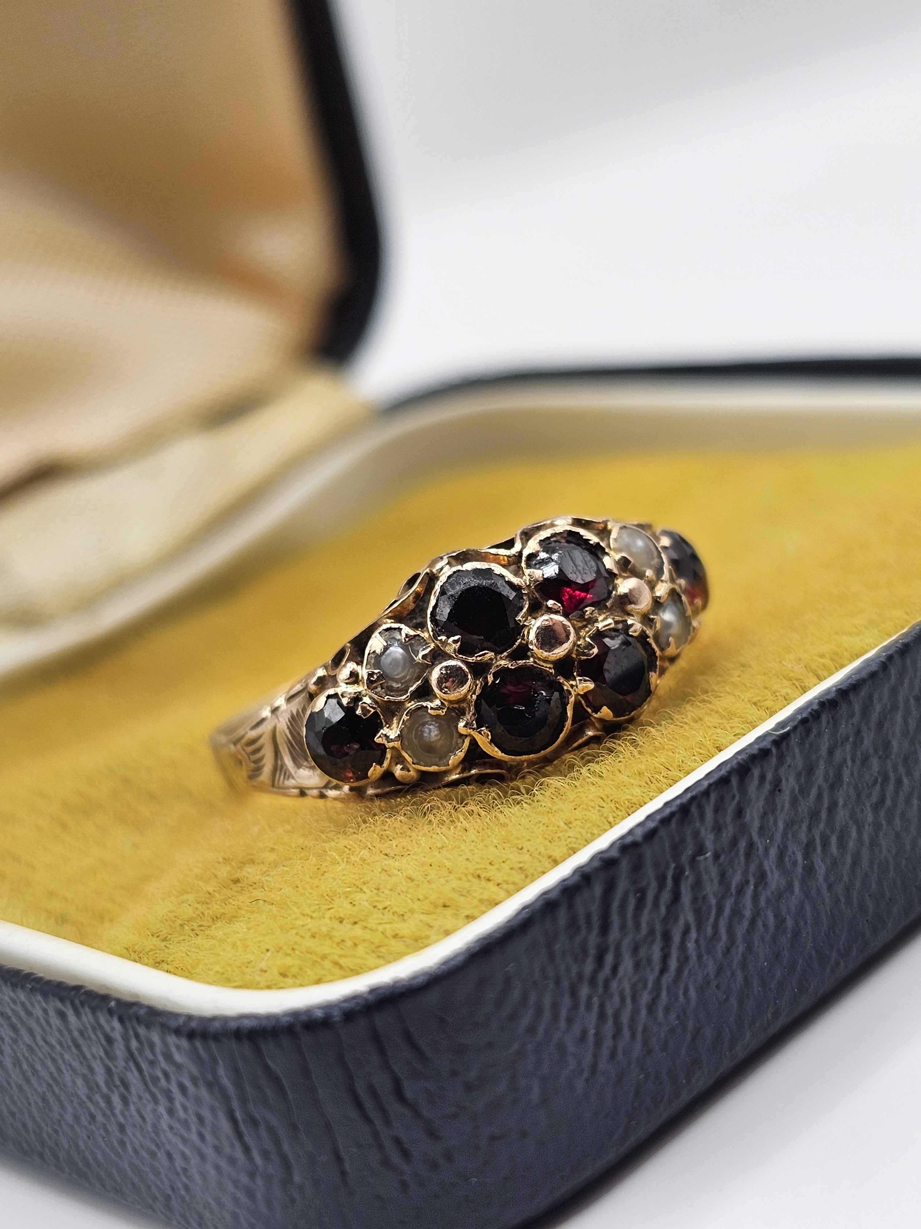Antique Jewelry [Victorian 1837 - 1901]