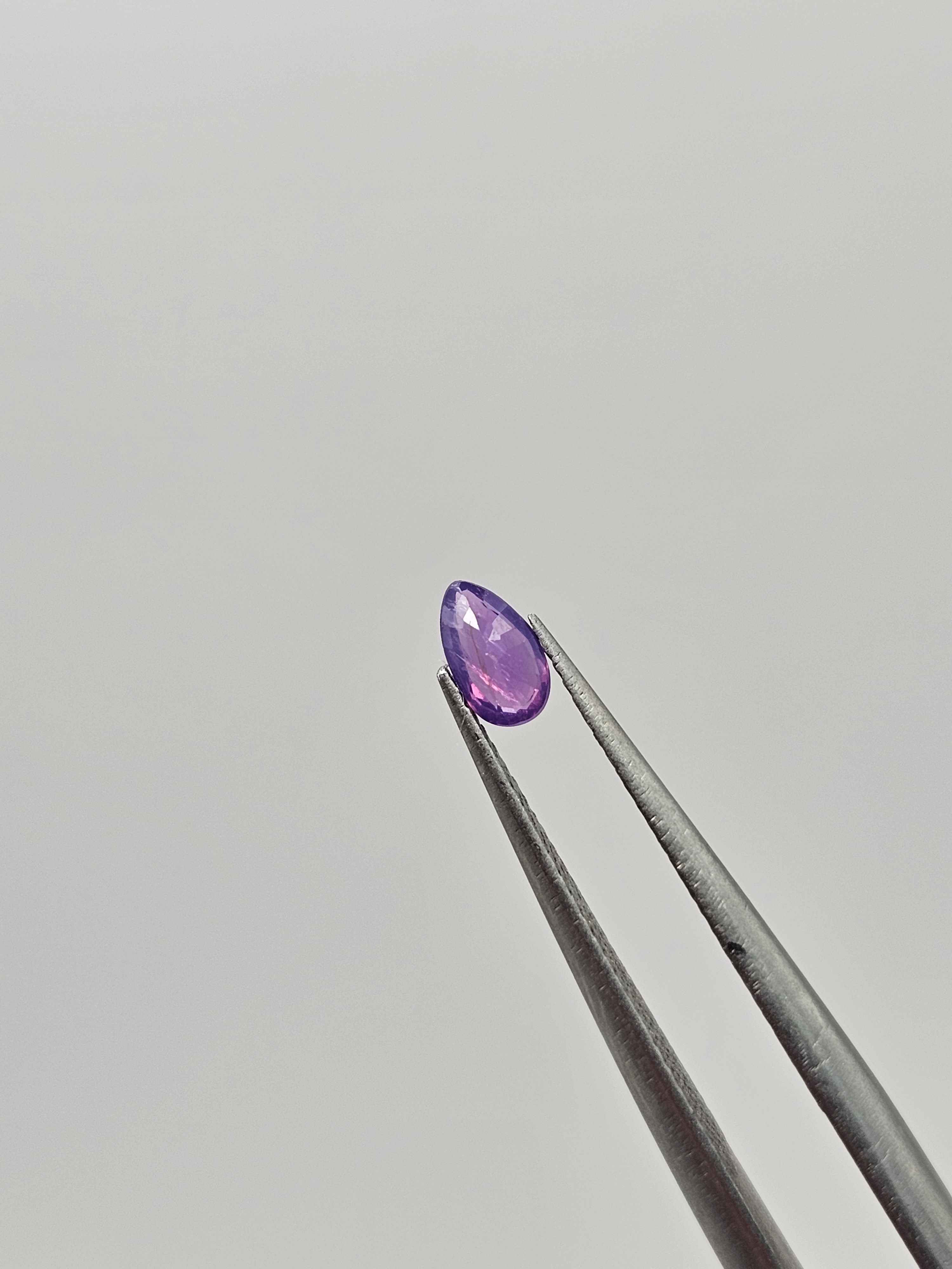 >1 CT Natural Purple Milky Sapphire 017
