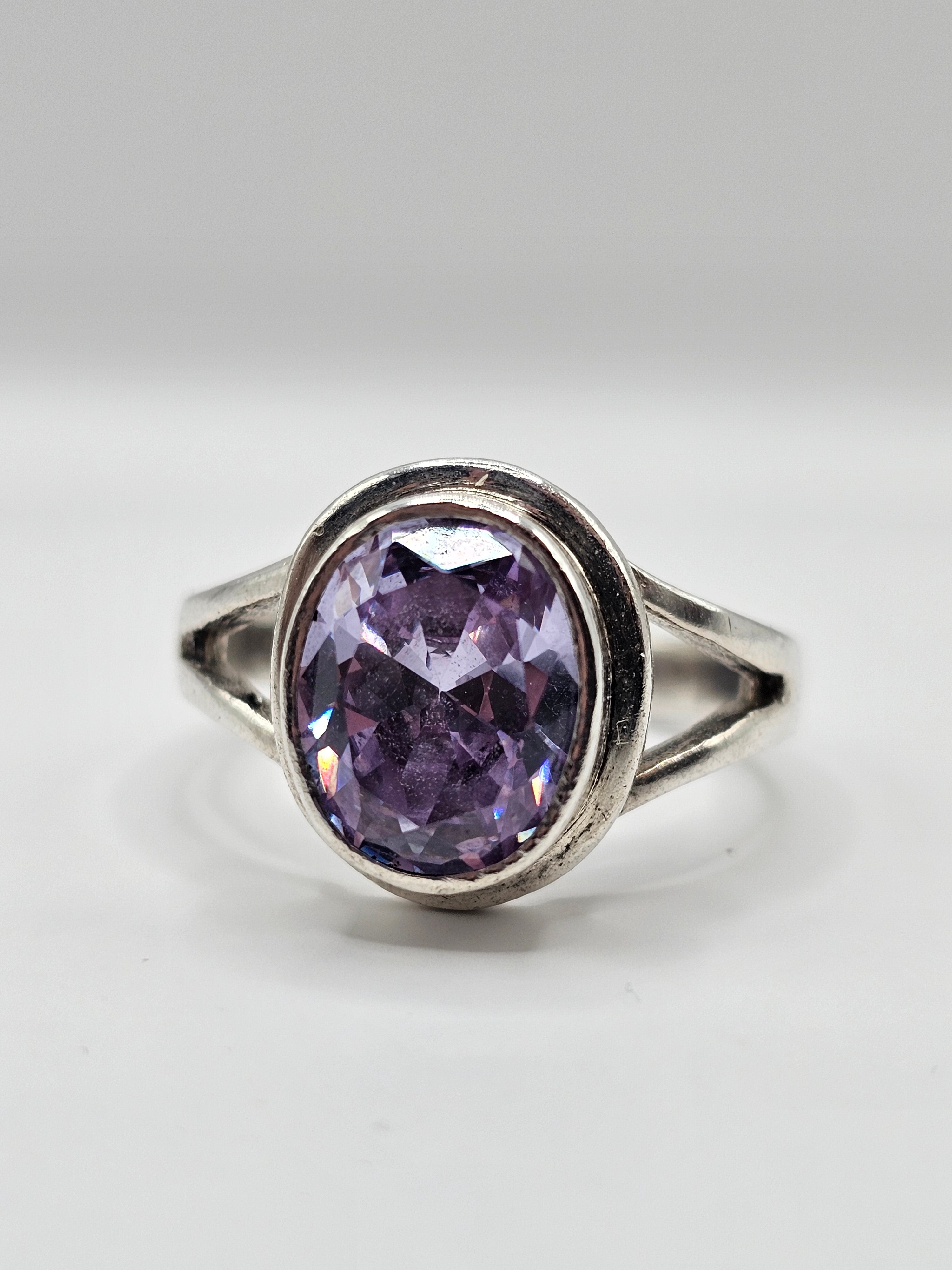 Silver Ring w Blueish Purple Stone